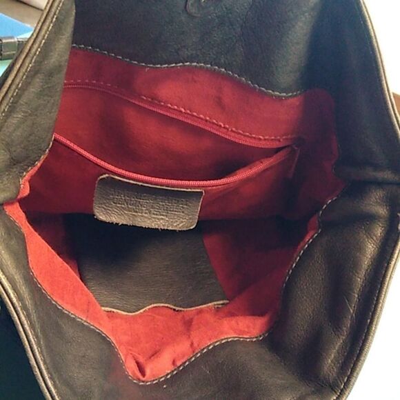 Maurizio Taiuti Foldover Leather Silver tone Metal Handles Crossbody Strap - Picture 3 of 13